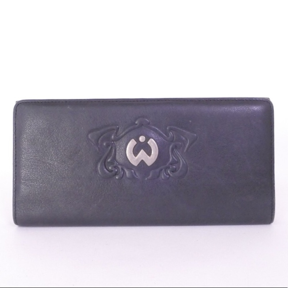 Mila Schon black leather purse